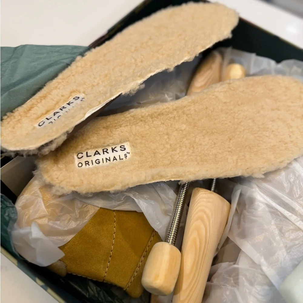 Clarks Mustard Suede Rossendale Shoes